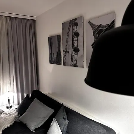 1-room Near Trade Fair Essen-bredeney アパート