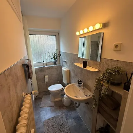 アパート 1-room Near Trade Fair Essen-bredeney Niederdorla