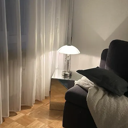 アパート 1-room Near Trade Fair Essen-bredeney